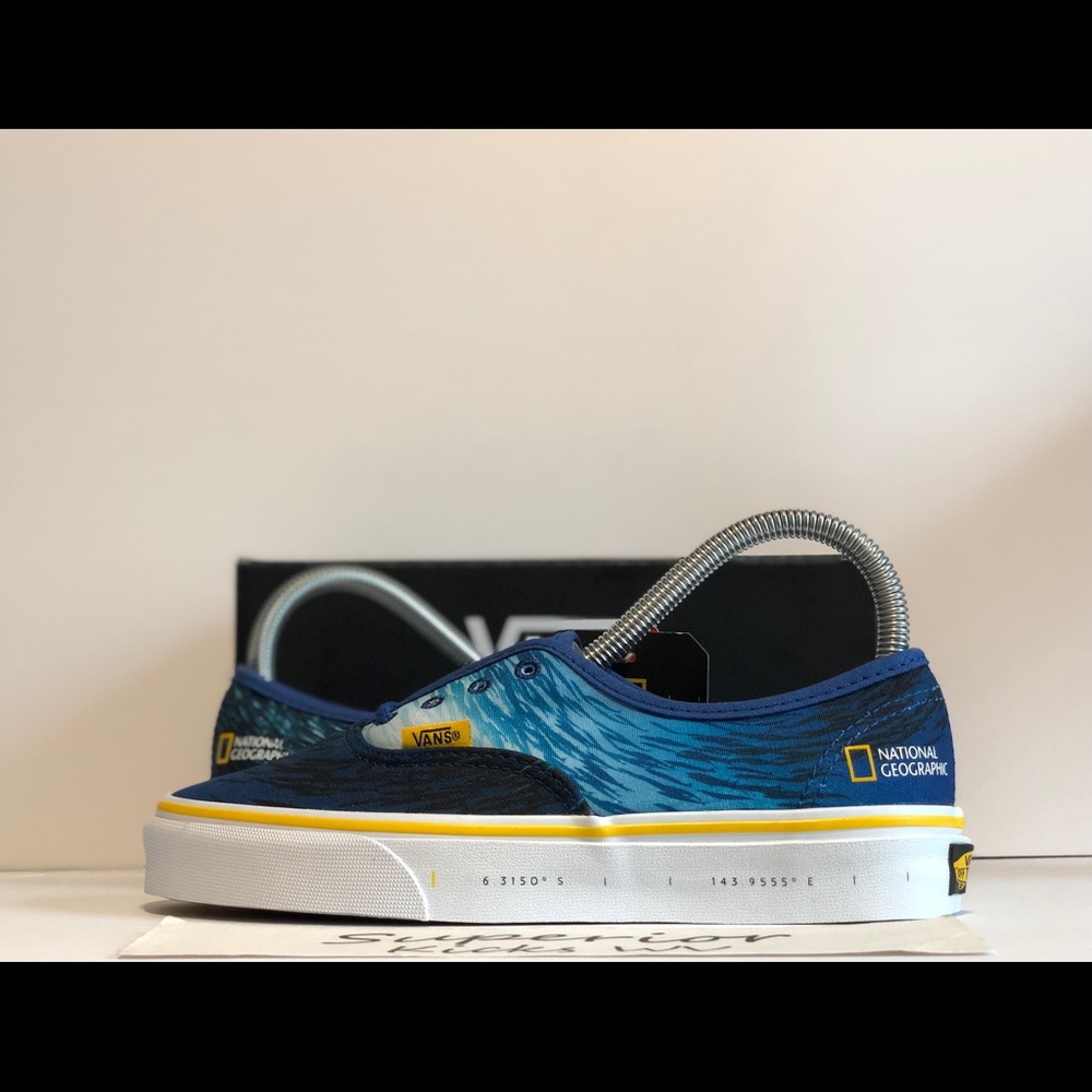 Vans Authentic (National Geographic) “Ocean Blue/True White”